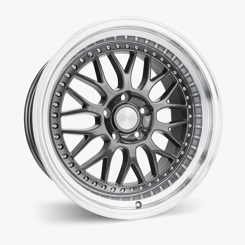 ESR SR01 19x10.5 5x110 Custom Drill ET22 Gunmetal/Machined Lip - Stunning Wheels for Your Ride!
